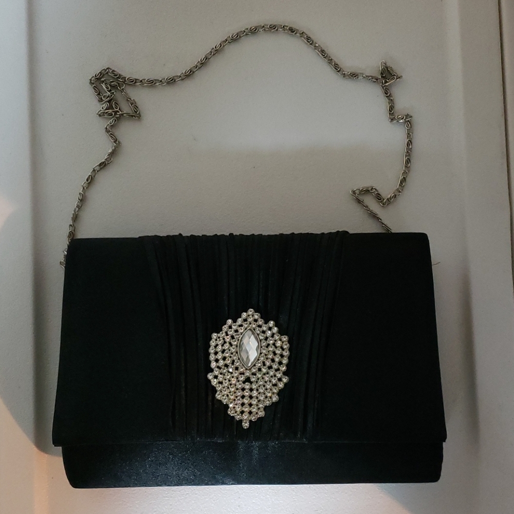 Purses - Picture 2 of 2